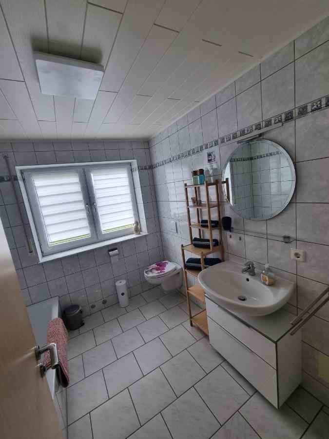 Ferienwohnung Biosphaerenblick Muensingen Exterior photo